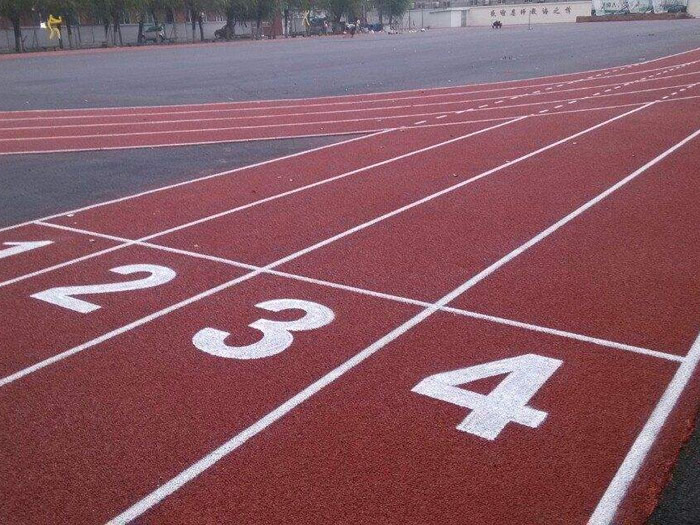 透氣型塑膠跑道